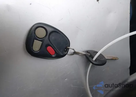 1999 Chevrolet Silverado 1500 Ls из США, поврежденный, VIN 2GCEC19T8X1141218